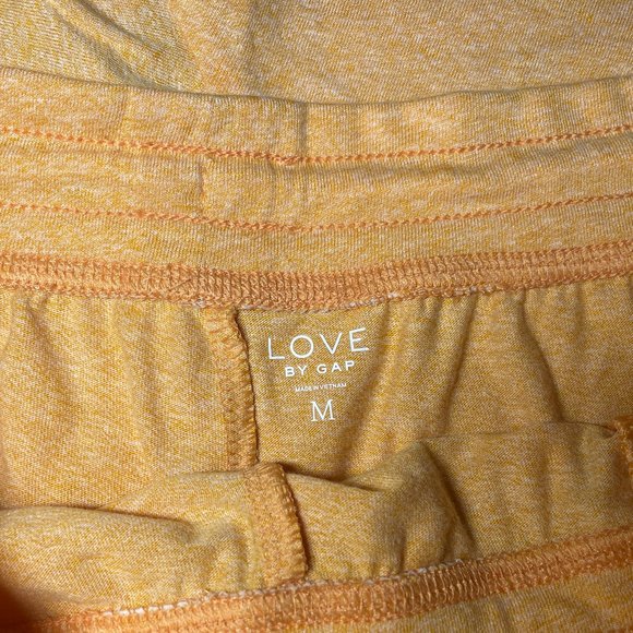 NWT | Gap | Orange/Yellow Jersey Lounge Shorts | Medium NWT - Picture 4 of 6